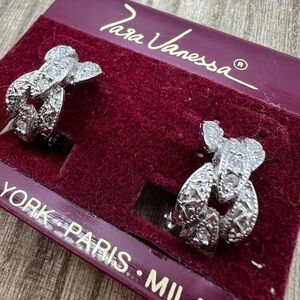Tara Vanessa Vintage Rhinestone Silver Tone Clip Earrings